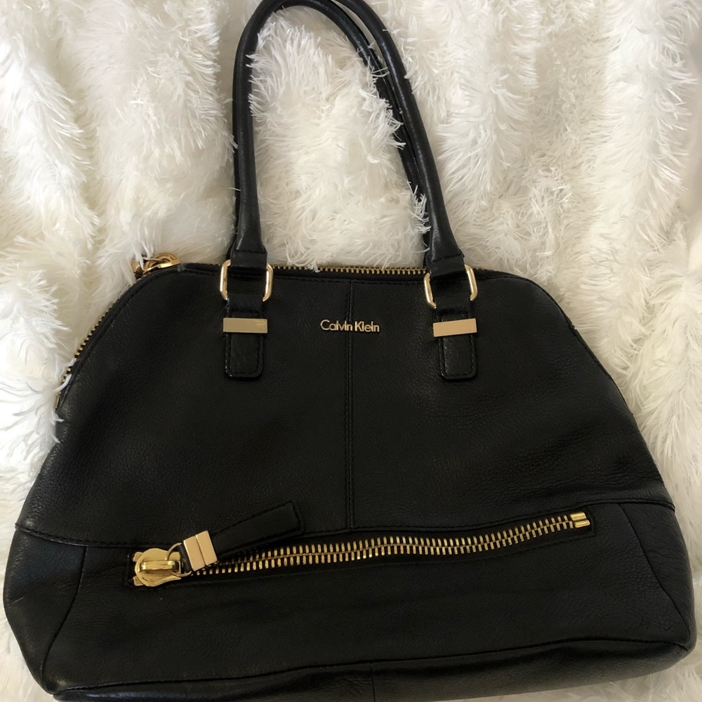CALVIN KLEIN BLACK HANDBAG